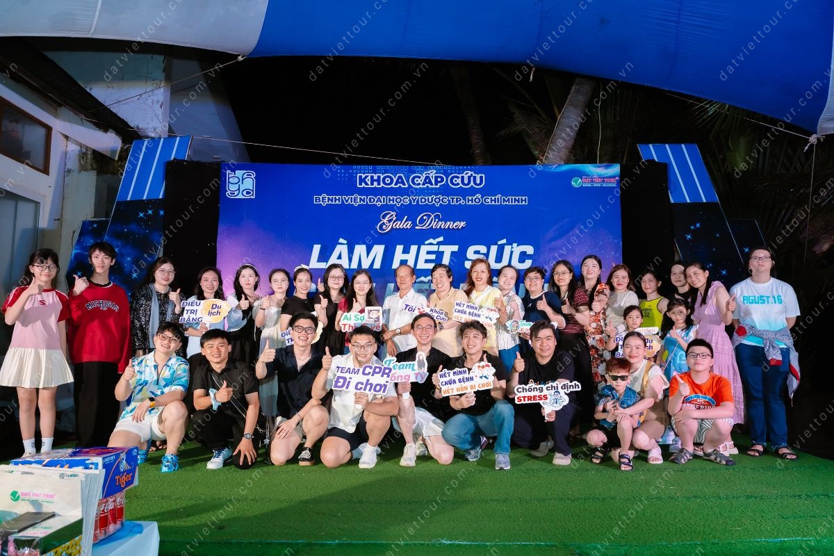 Bệnh viện Đại Học Y Dược TP. Hồ Chí Minh tổ chức Team Building và Gala Dinner tại Phan Thiết - Ảnh 15