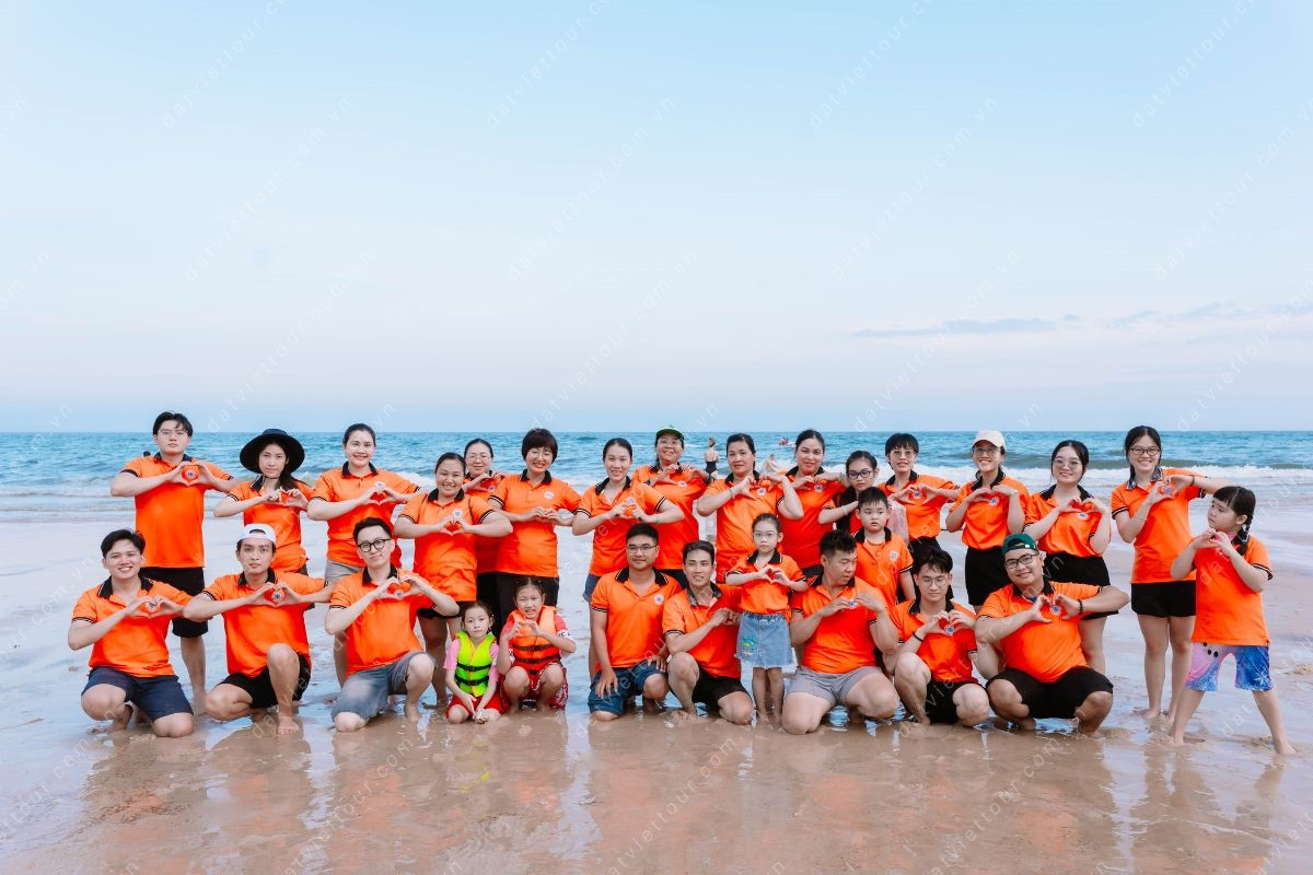 Bệnh viện Đại Học Y Dược TP. Hồ Chí Minh tổ chức Team Building và Gala Dinner tại Phan Thiết - Ảnh 8