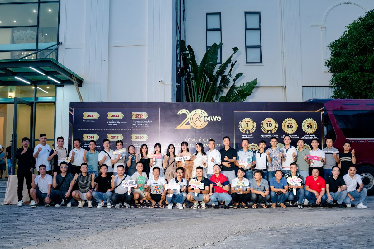 Thế Giới Di Động tổ chức Team building và Gala Dinner kỷ niệm 20 năm thành lập - Ảnh 9