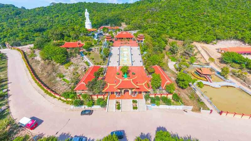 Chùa Hộ Quốc địa điểm tham quan mùa lễ Chùa Hộ Quốc địa điểm tham quan mùa lễ