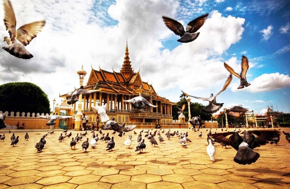 Tham quan Cung Điện Hoàng Gia Campuchia - ảnh 4