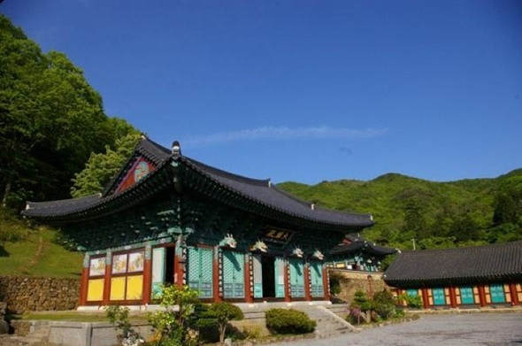 Chiêm ngưỡng kiến trúc độc đáo của những ngôi chùa nổi tiếng ở Hàn Quốc - ảnh 1