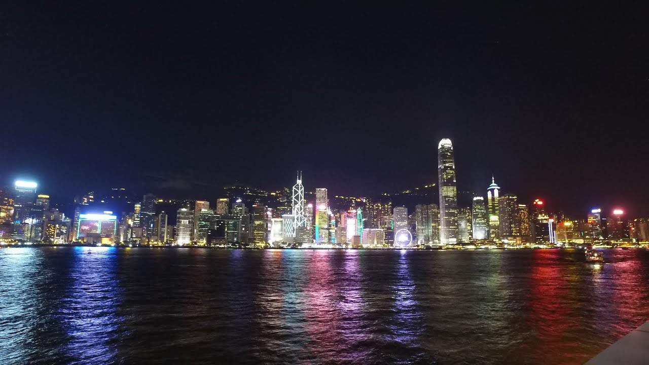 Check in vịnh Victoria – Khu bến cảng nhộn nhịp nhất Hongkong - ảnh 8