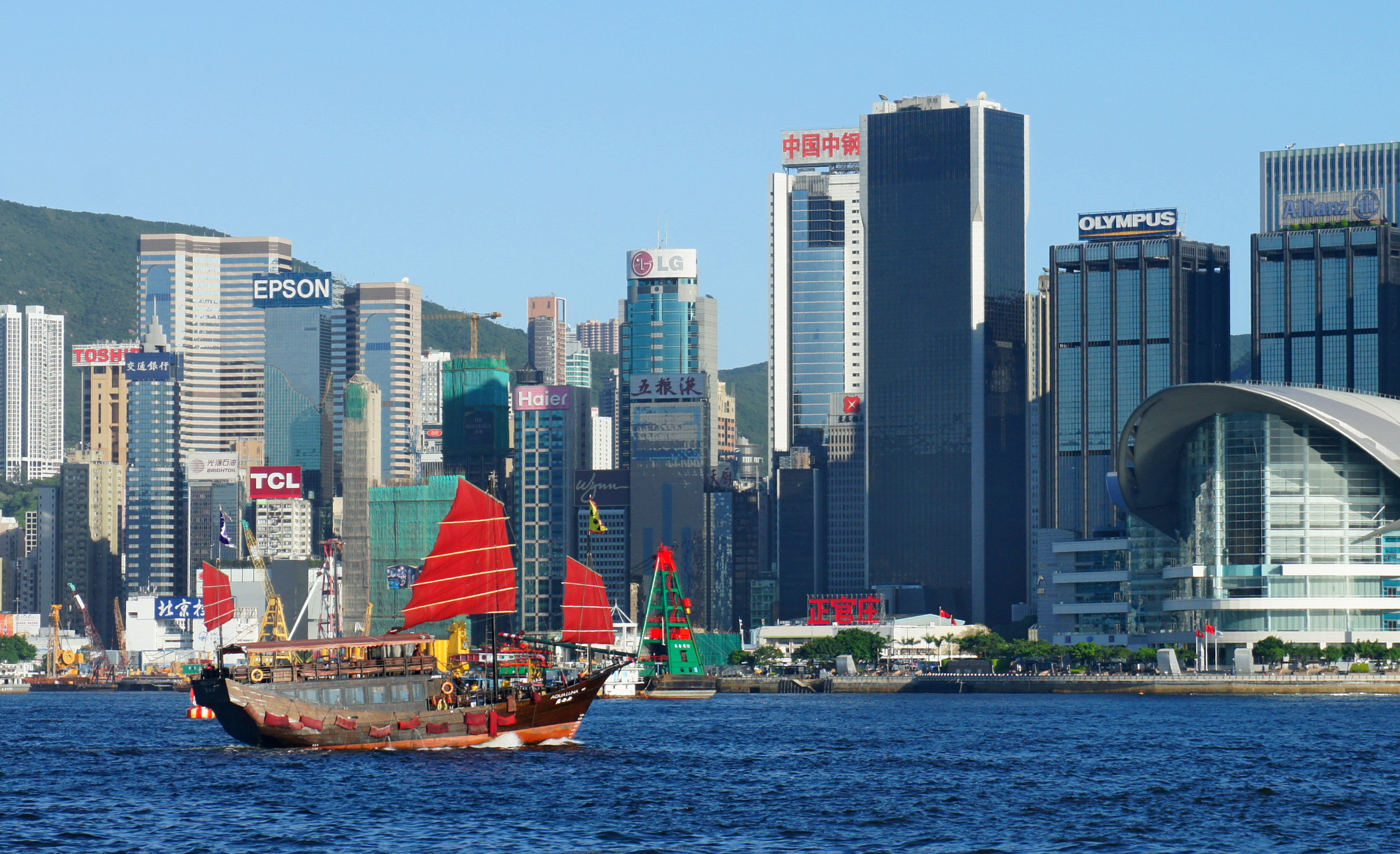 Check in vịnh Victoria – Khu bến cảng nhộn nhịp nhất Hongkong - ảnh 5