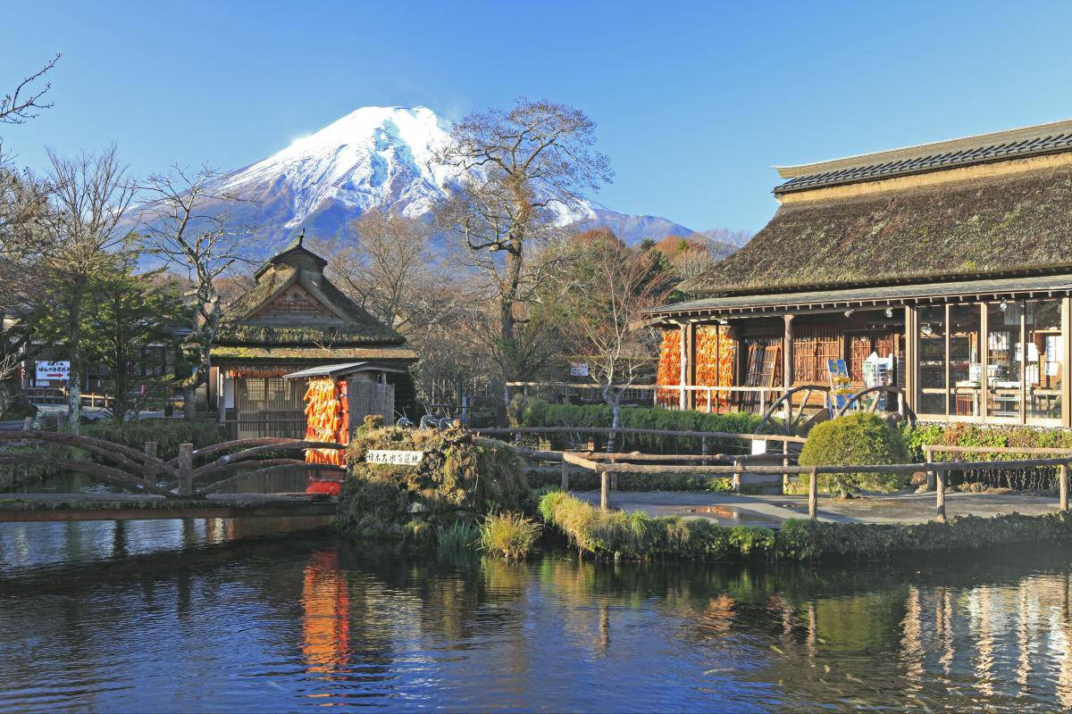 Khám phá làng cổ Oshino Hakkai dưới chân núi Phú Sĩ - ảnh 3