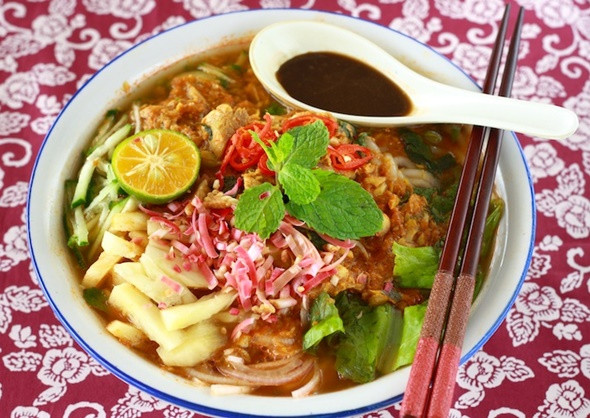 Món ngon đặc sản Singapore - Cà ri Laksa