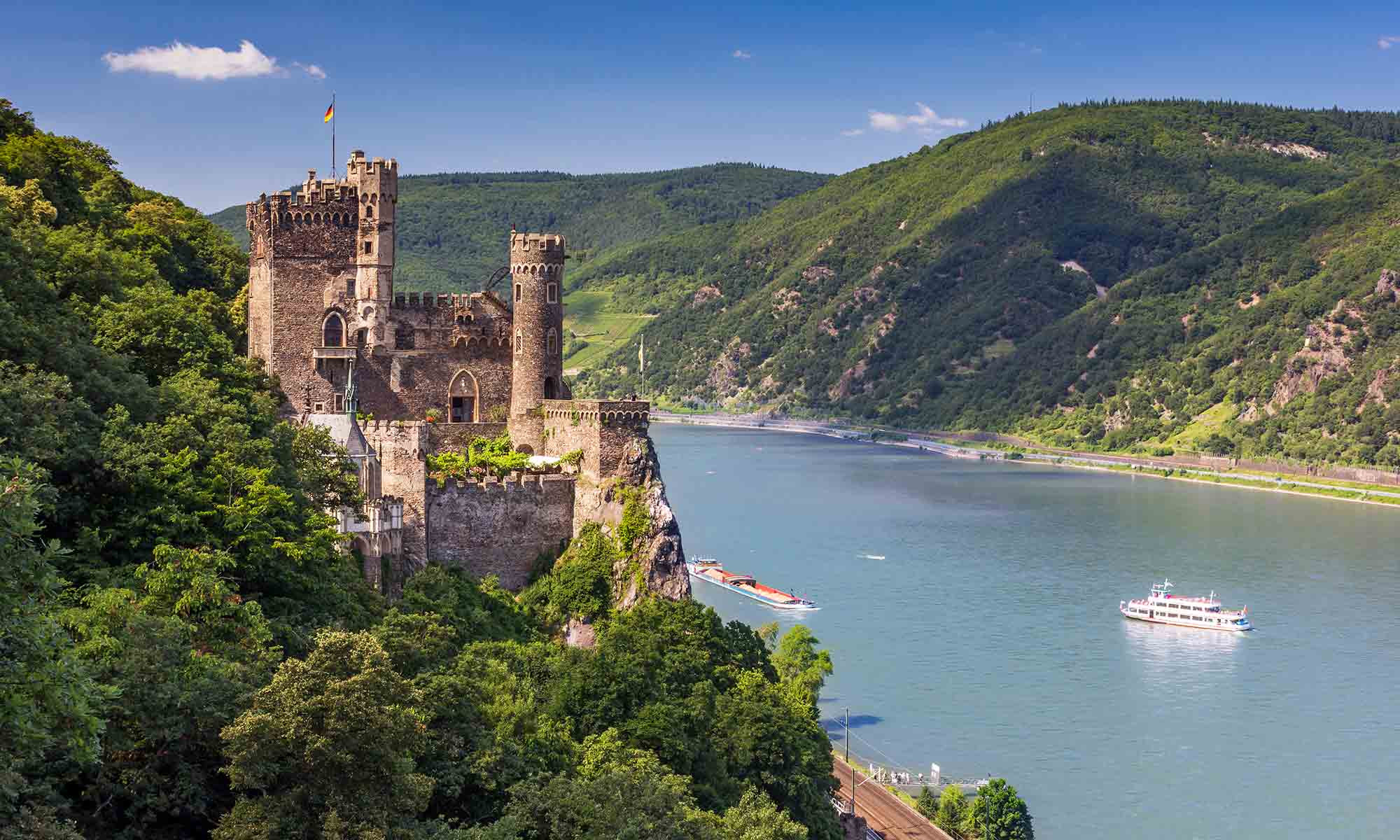 Thả hồn lơ đãng bên sông Rhine - Dòng sông mộng mơ nhất châu Âu - ảnh 6