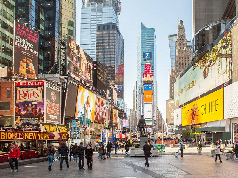 Những điều thú vị nào đang đợi bạn tại Times Square Quảng trường Thời đại?