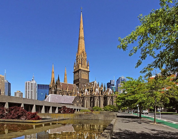 Những Điểm Đến Lý Tưởng Tại Melbourne - Nhà thờ Thánh Patrick