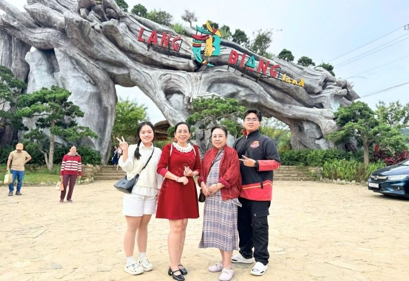 Khám phá đỉnh Langbiang - Nóc nhà của Đà Lạt