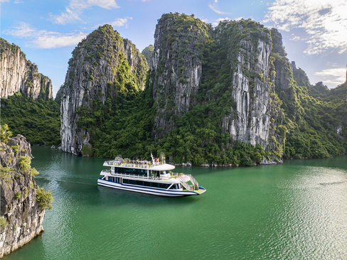 Tour TP.HCM | Vân Đồn | Hạ Long | Ninh Bình | Hà Nội