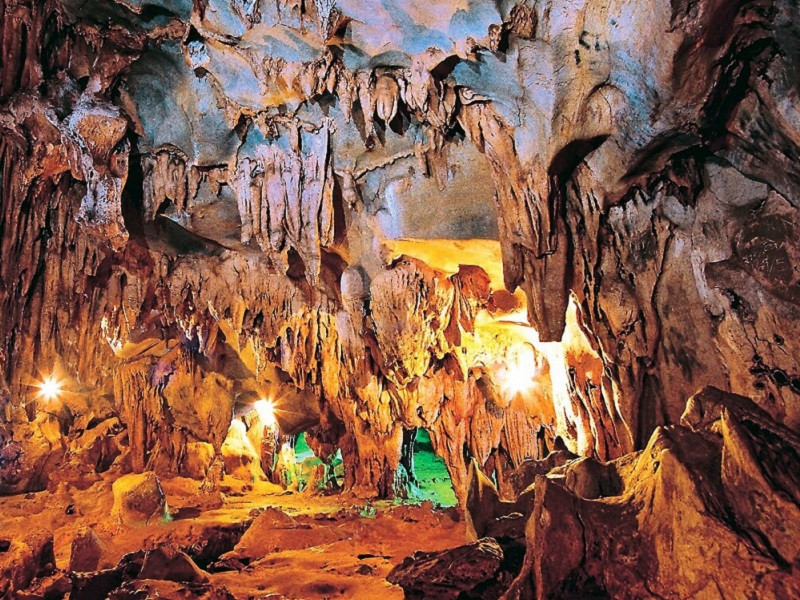 Tour Du Lịch: Chùa Tam Chúc | Đền Trúc | Ngũ Động Thi Sơn (1 Ngày)