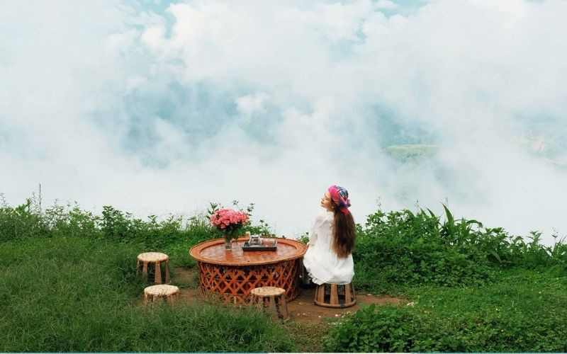 Mây lưng chừng núi, đến Sì Thâu Chải thoải mái săn mây