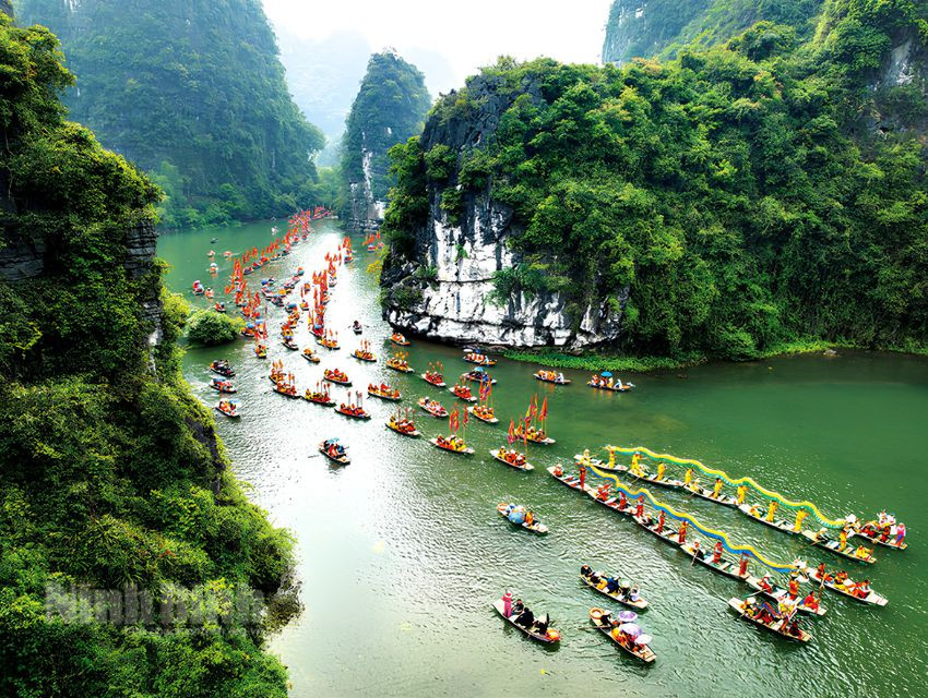 Tour Tết 2027 TP.HCM | SaPa | Hà Nội | Ninh Bình