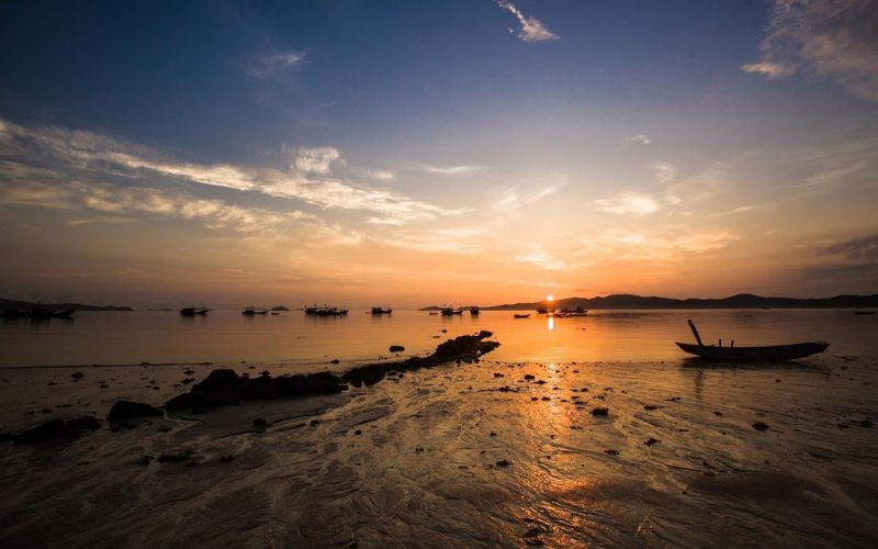 Du lịch hè Cô Tô cùng hội bạn ngắm bình minh, hoàng hôn (
