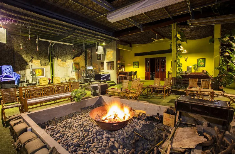 Đốt lửa sưởi ấm cùng BBQ tại Cát Tiên Jungle Lodge Resort