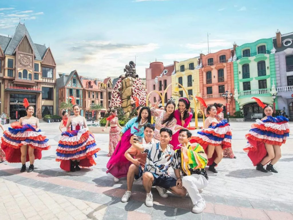 Tour Nha Trang: Show Rối Mơ | Nhà Hát Đó | Vịnh San Hô | Bar Nổi | Vinpearl Harbour