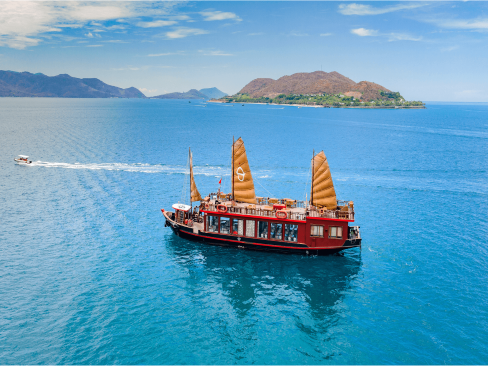 Nha Trang | Khám Phá Vịnh Nha Trang Bằng Du Thuyền 