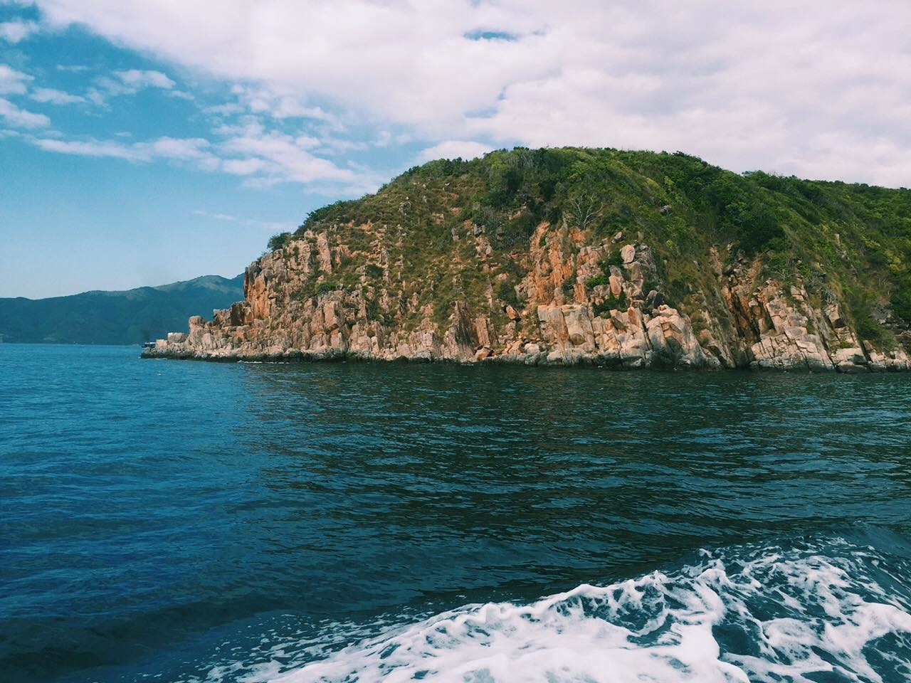 Đảo Yến Nha Trang – đẹp thơ mộng đến mê mẩn lòng người -  ảnh 5