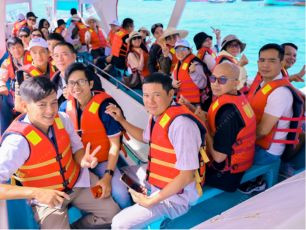 Tour Ninh Chữ | Vịnh Vĩnh Hy | Cam Ranh (3N3Đ)