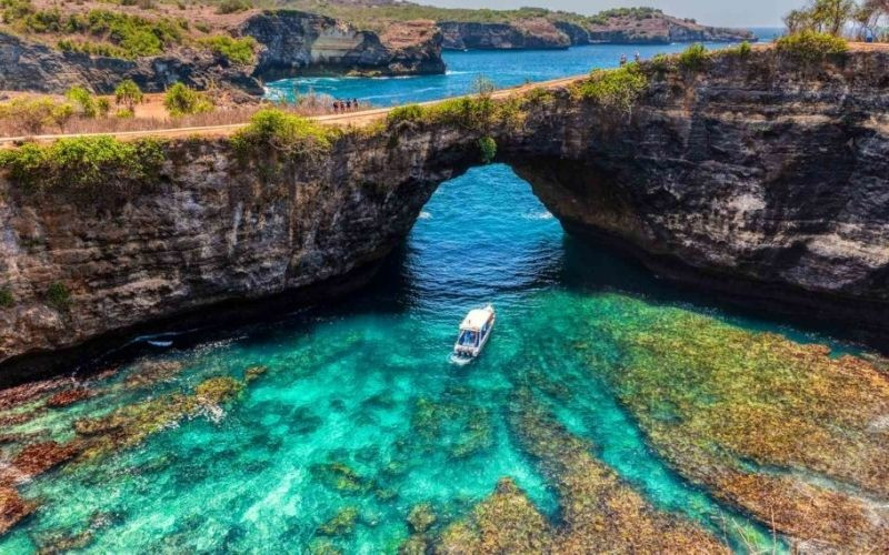 Chiêm ngưỡng vẻ đẹp hoang sơ của đảo Nusa Penida