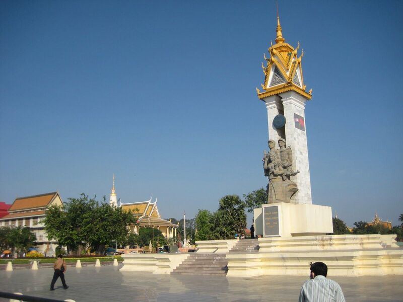 Đài tưởng niệm quân đội Việt Nam