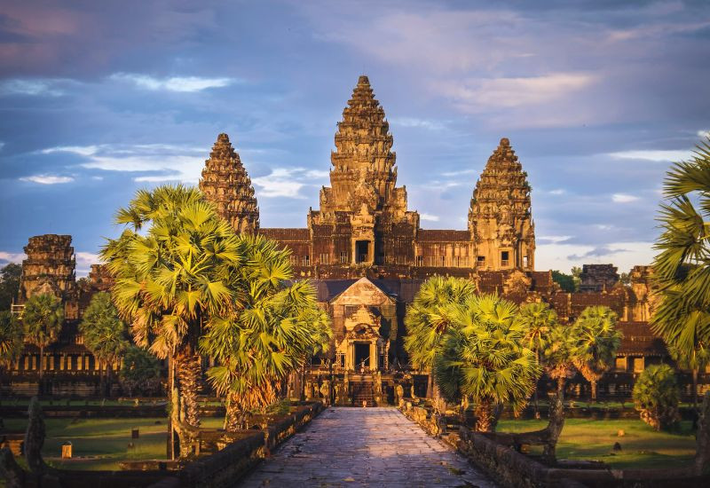 Đền Angkor Wat nổi tiếng ở Campuchia