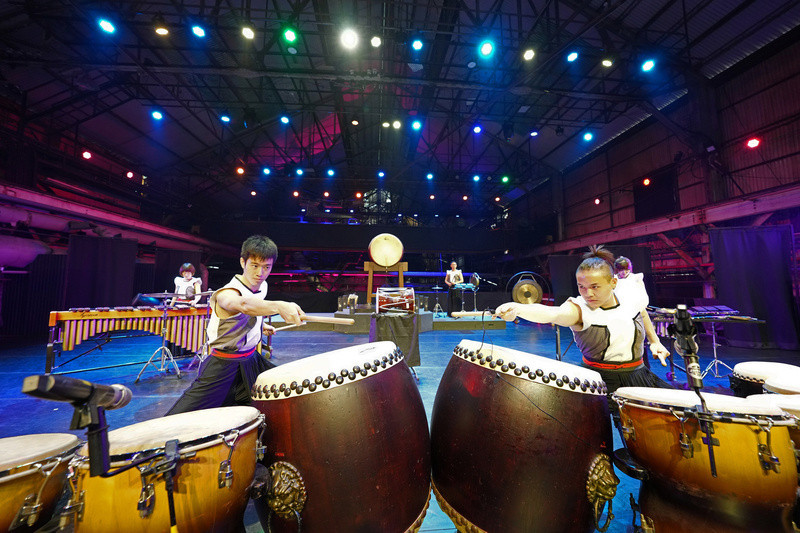 Các nghệ sĩ biểu diễn tại Ten Drum Các nghệ sĩ biểu diễn tại Ten Drum