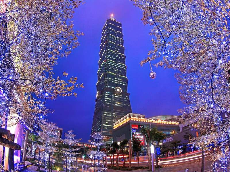 Đài Bắc về đêm rực rỡ ánh đèn