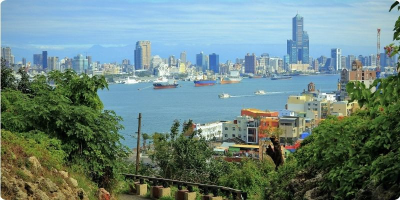Du khách nên chuẩn bị trước những vật dụng cần thiết để có chuyến đi thuận lợi