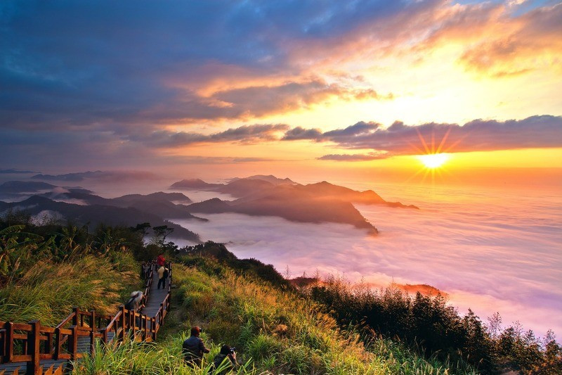 Săn hoàng hôn và bình mình là hoạt động thú vị vào mùa thu