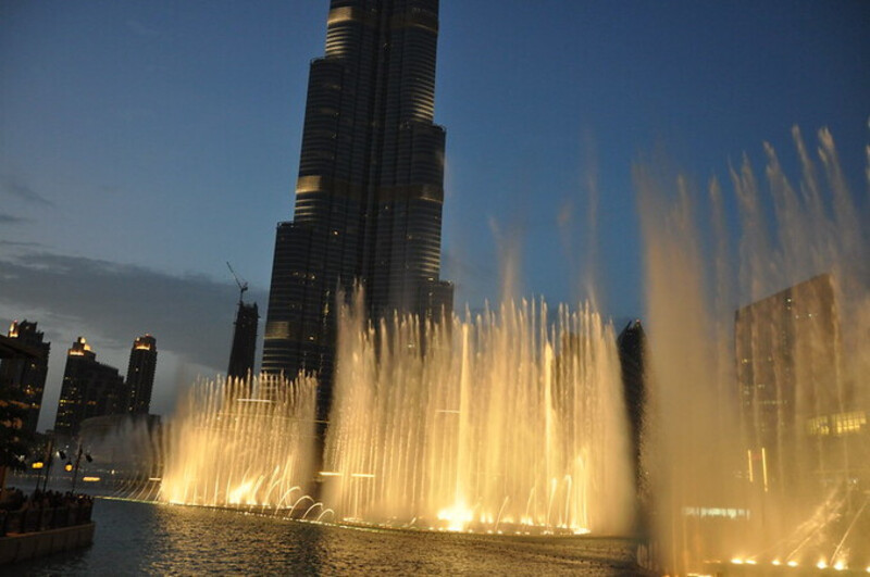 Đài phun nước Dubai 