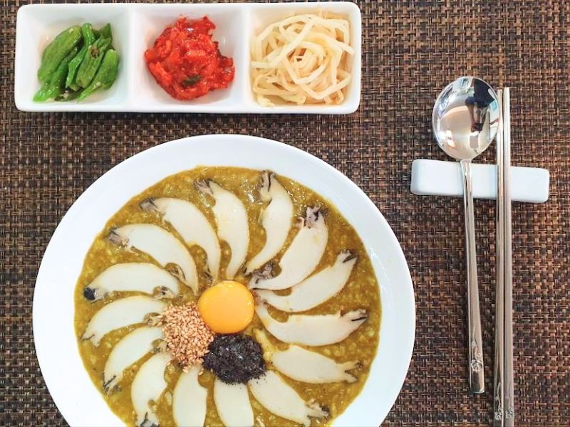 Quán cháo truyền thống tại Hàn Quốc 