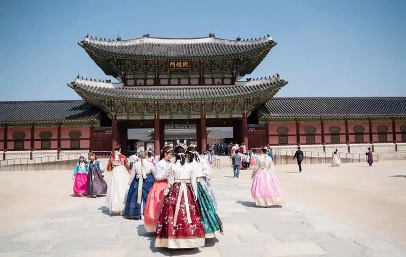 Khám phá cung điện cung điện Gyeongbokgung ngày tết Khám phá cung điện cung điện Gyeongbokgung ngày tết