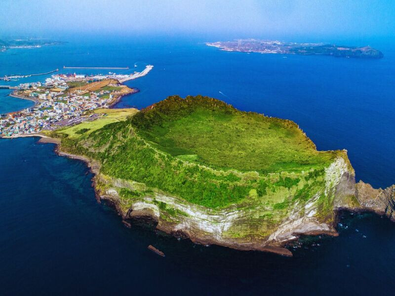 Du lịch Jeju - Điểm ngắm hoàng hôn cực “nóng”