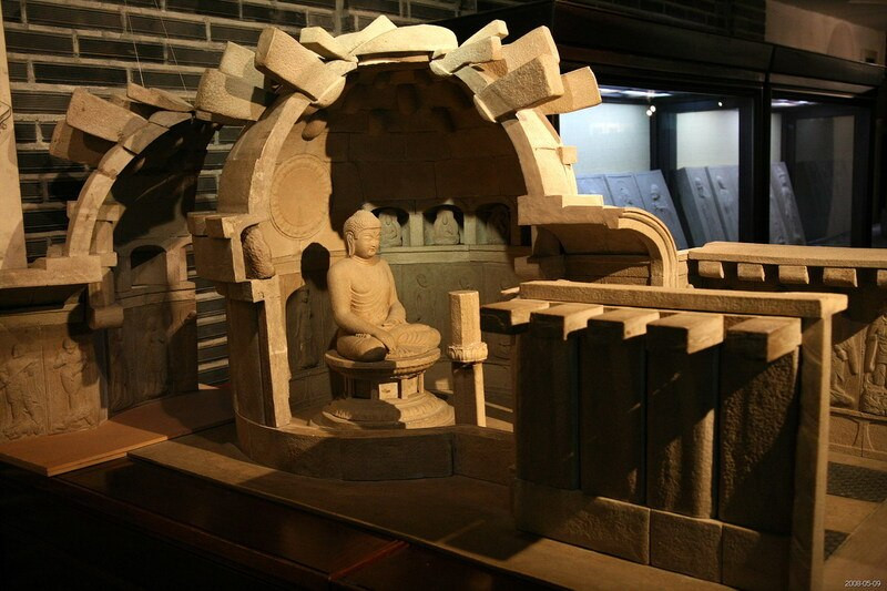 Khám phá hang động Seokguram 