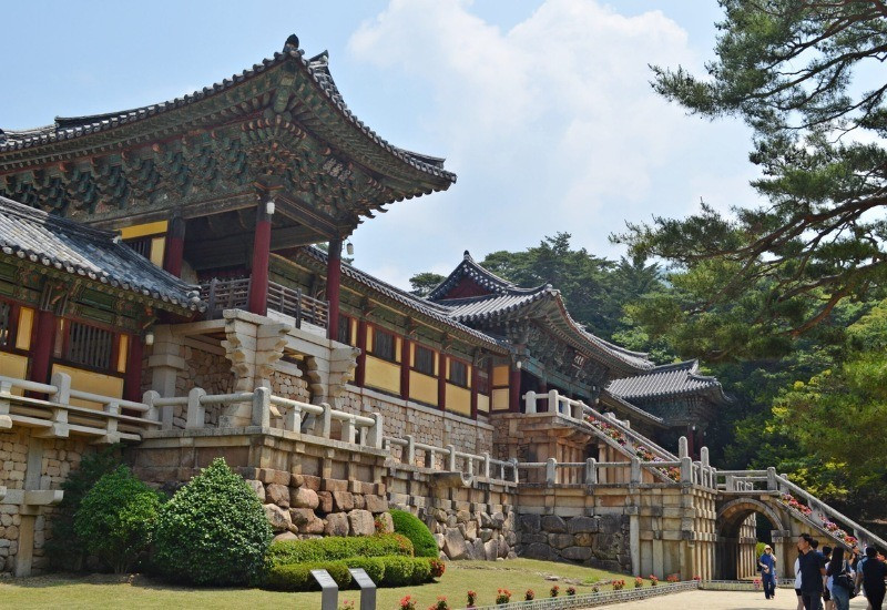 Ngôi chùa nghìn năm tuổi Bulguksa 