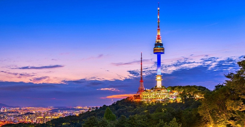 Tháp Namsan nổi tiếng