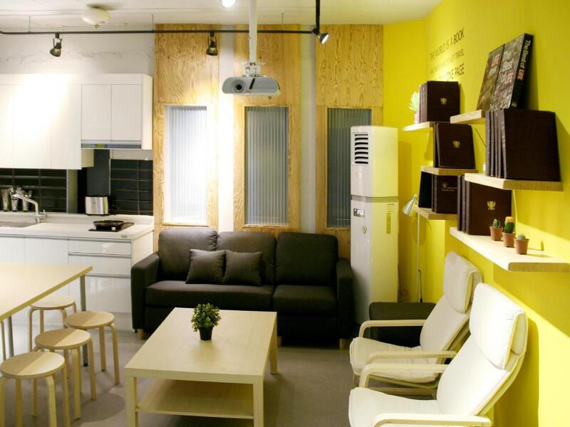 Không gian sinh hoạt tiện nghi tại Seoul Dalbit Hostel 