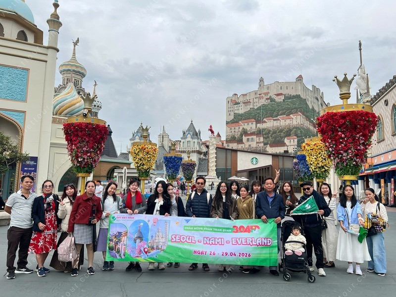 Đoàn khách tour Hàn Quốc tại Đất Việt Tour Đoàn khách tour Hàn Quốc tại Đất Việt Tour