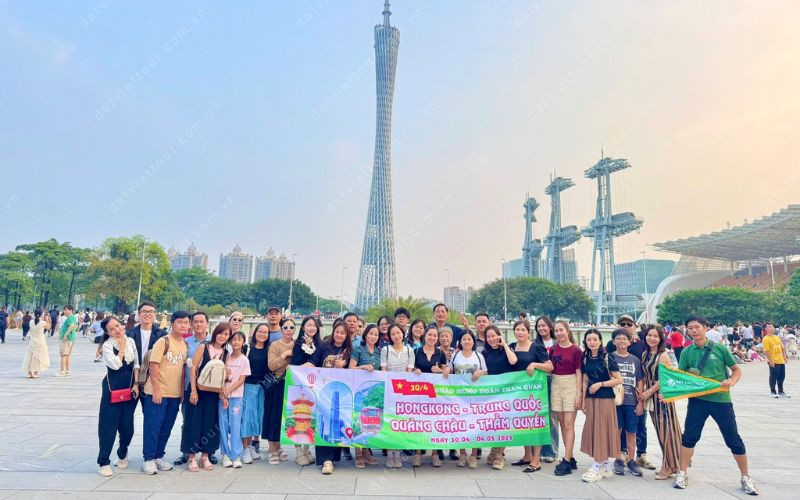 Hình ảnh du khách chọn tour HongKong bên Đất Việt Tour 