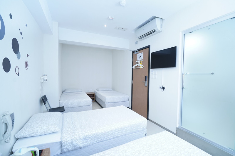 Phòng khách sạn Berlin Hotel