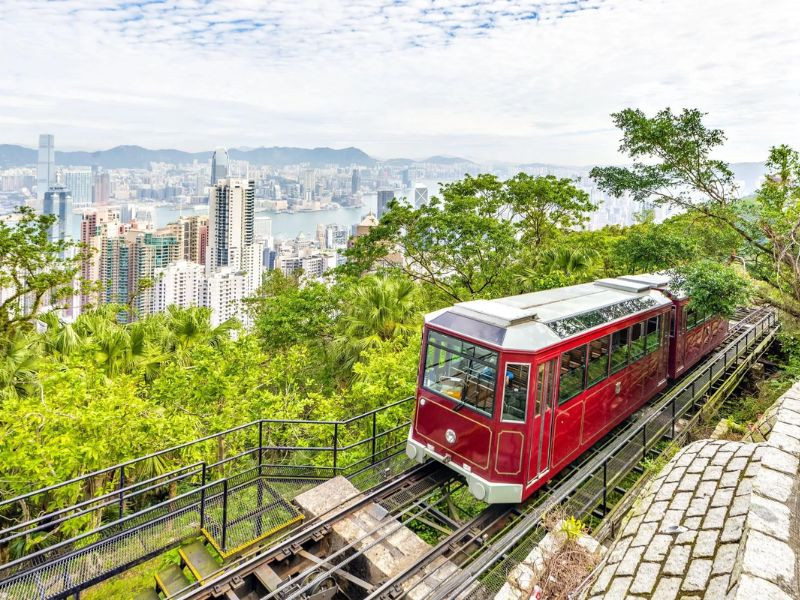 Thời tiết Hong Kong lý tưởng cho chuyến du lịch tại núi Thái Bình