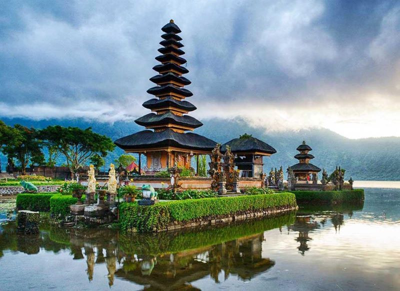 den-ulun-danu-bali-1