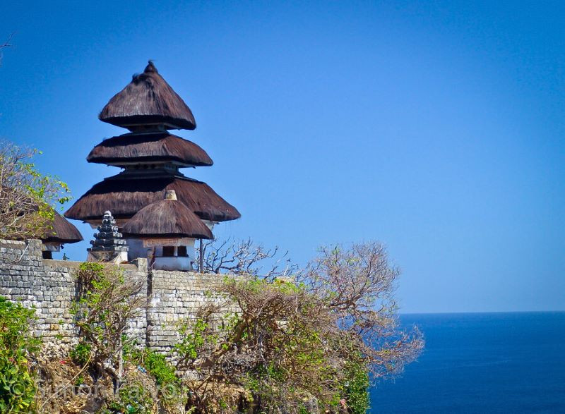 Uluwatu mang một kiến trúc đặc trưng riêng