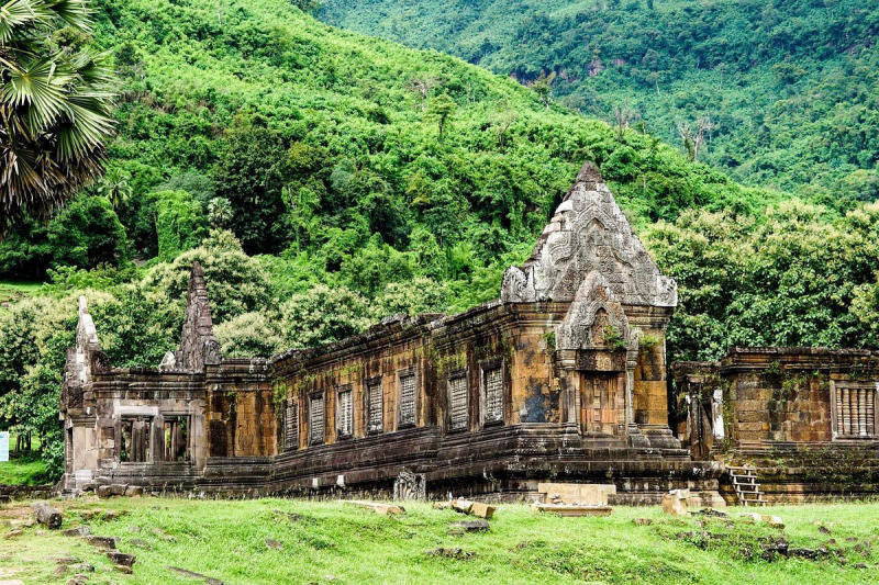Đền Wat Phou linh thiêng, cổ xưa ở Lào 