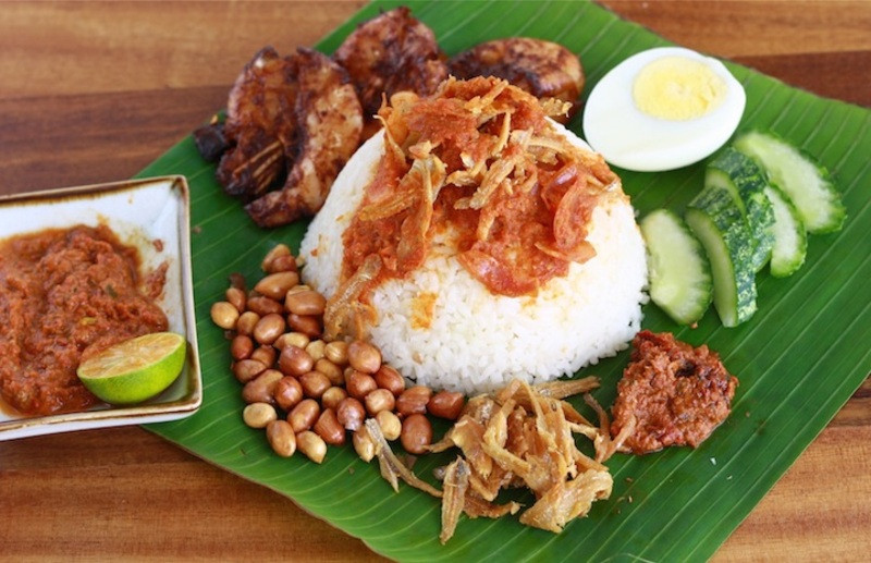 Cơm cà ri Nasi Lemak