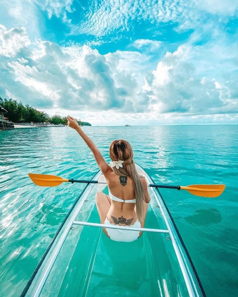 Chèo thuyền Kayak hoạt động phải thử khi đến đảo