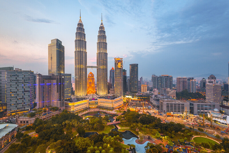 Tháp đôi Petronas Towers - Biểu tượng của Malaysia 
