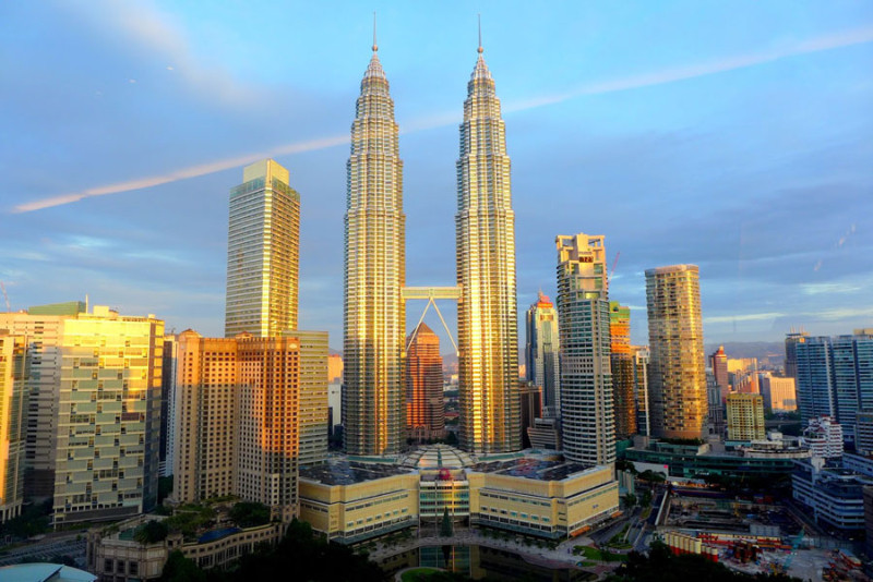 Tháp đôi Petronas - biểu tượng của Malaysia
